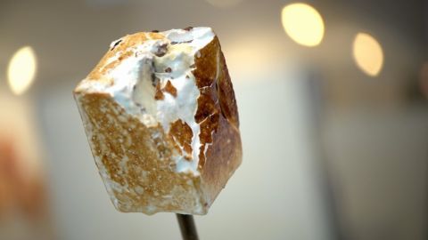 43186631_480x270.jpg