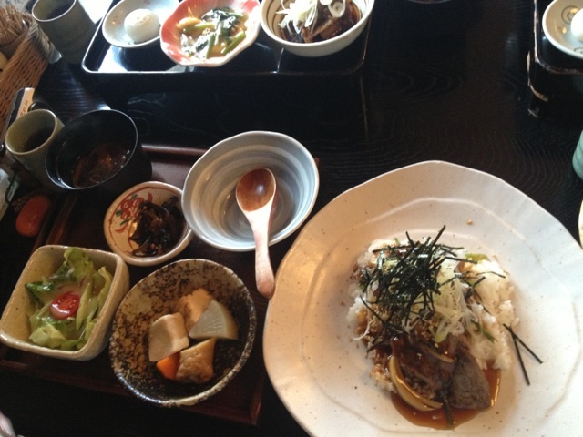 お昼御飯.jpg