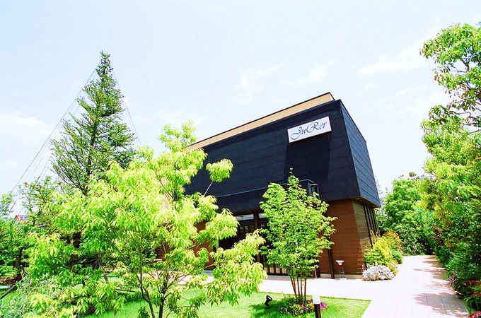 2_003-3.jpg