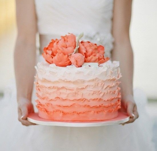coral-ombre-wedding-cake-for-beach-weddings.jpg